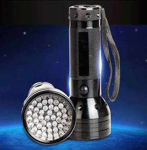 Ultra Violet 51 LED Flashlight